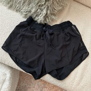Lululemon Hotty Hot Runner Shorts with Drawstring